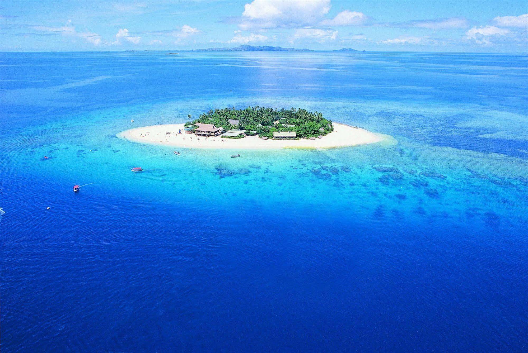 Beachcomber Island Resort Экстерьер фото